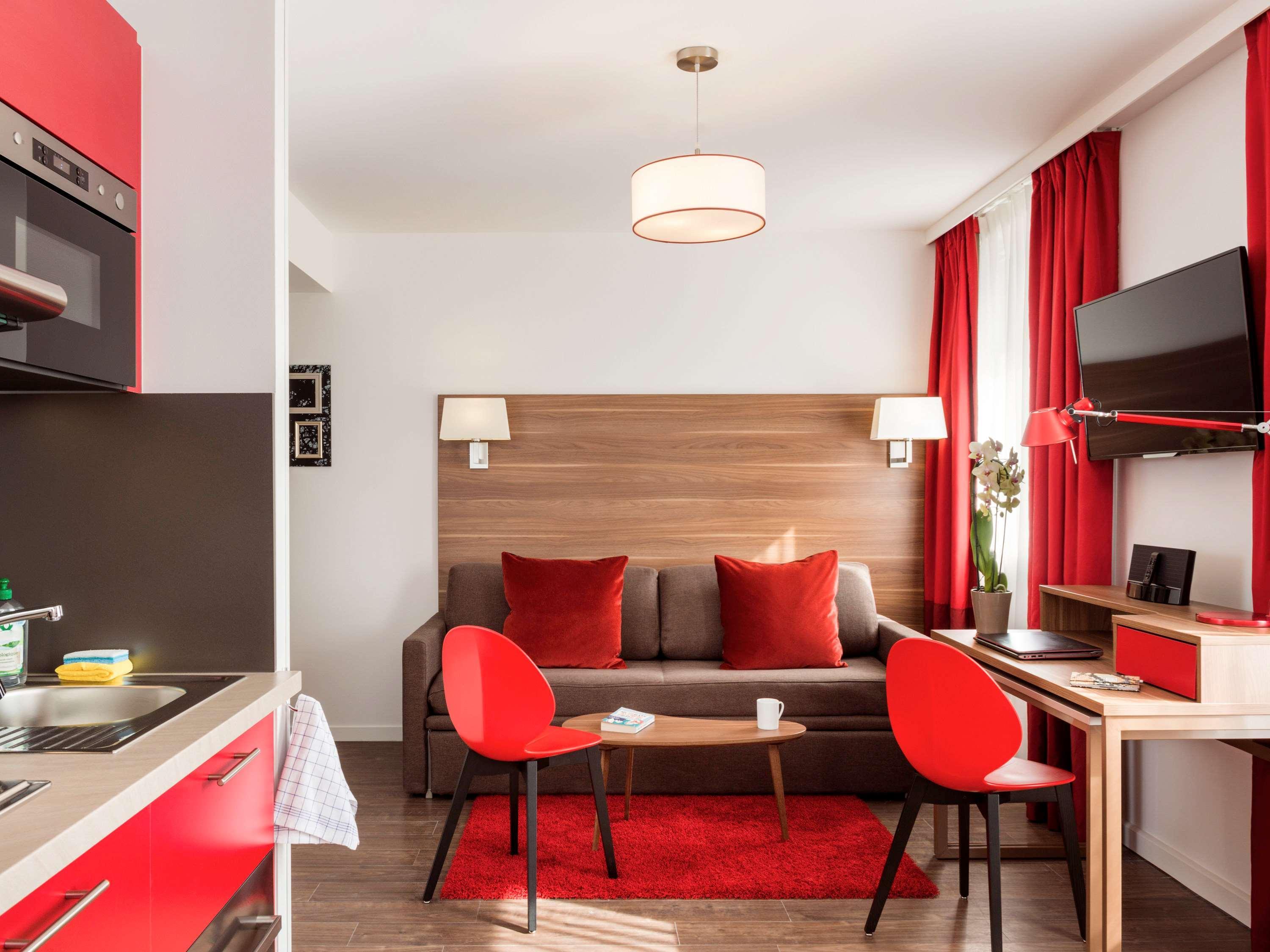 Aparthotel Adagio La Defense Courbevoie Exterior photo