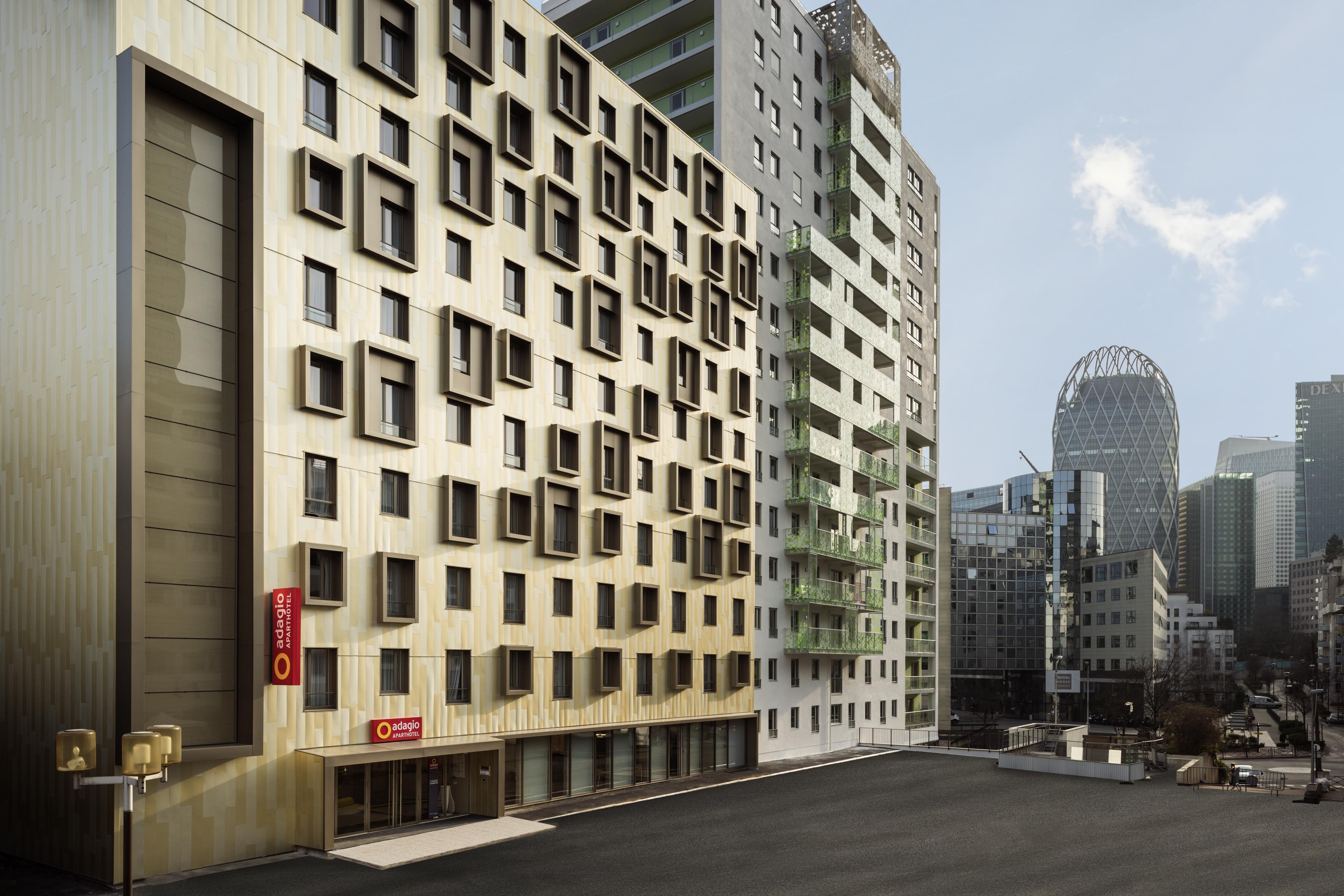 Aparthotel Adagio La Defense Courbevoie Exterior photo